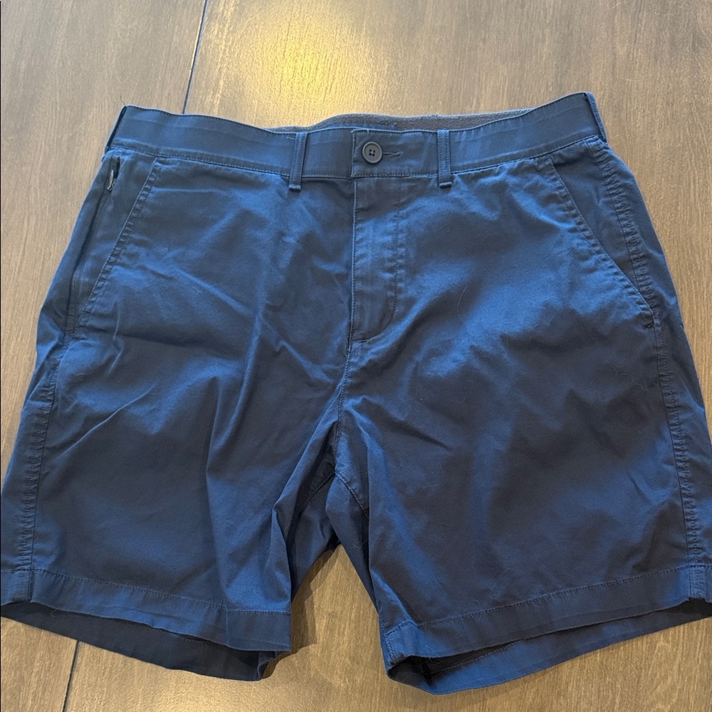 Abercrombie & Fitch All Day Short With Stretch Dark Blue Flat Front Shorts